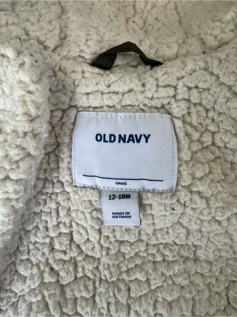 Old Navy Olive Green Sherpa-Lined Hooded Puffer Jacket with Faux Fur Trim - Picture 4 of 5